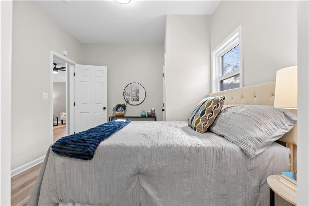 118 Perry Street Property Photo 11