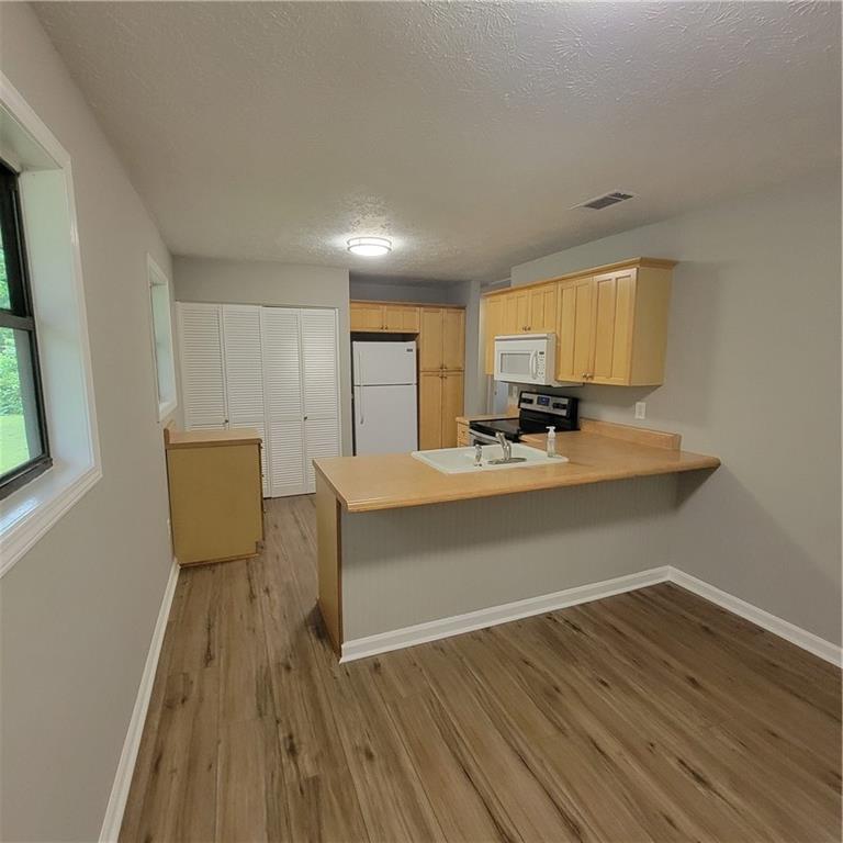 77 Pierce Road Property Photo 11