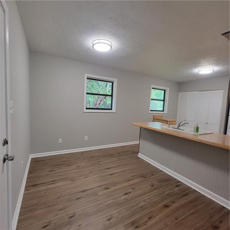 77 Pierce Road Property Photo 12