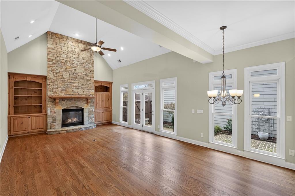 2979 Gateland Square Property Photo 15