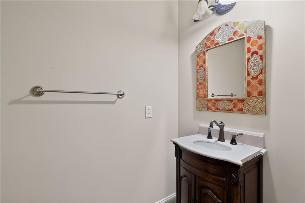 2979 Gateland Square Property Photo 32