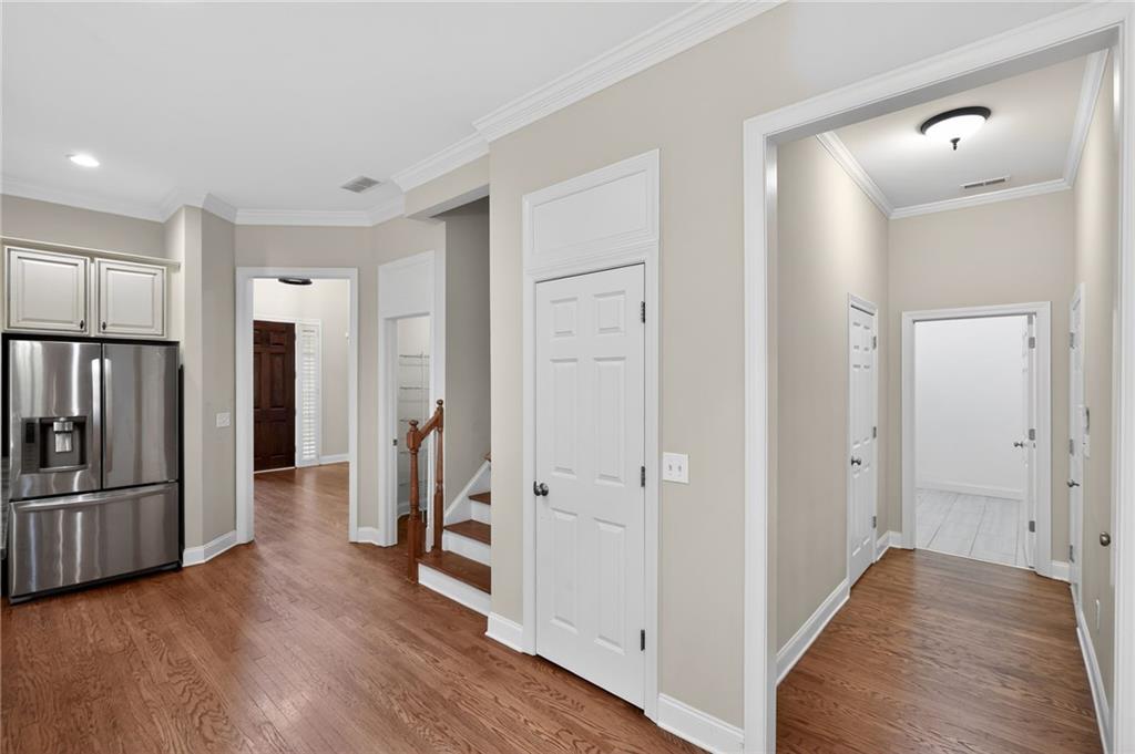 2979 Gateland Square Property Photo 38