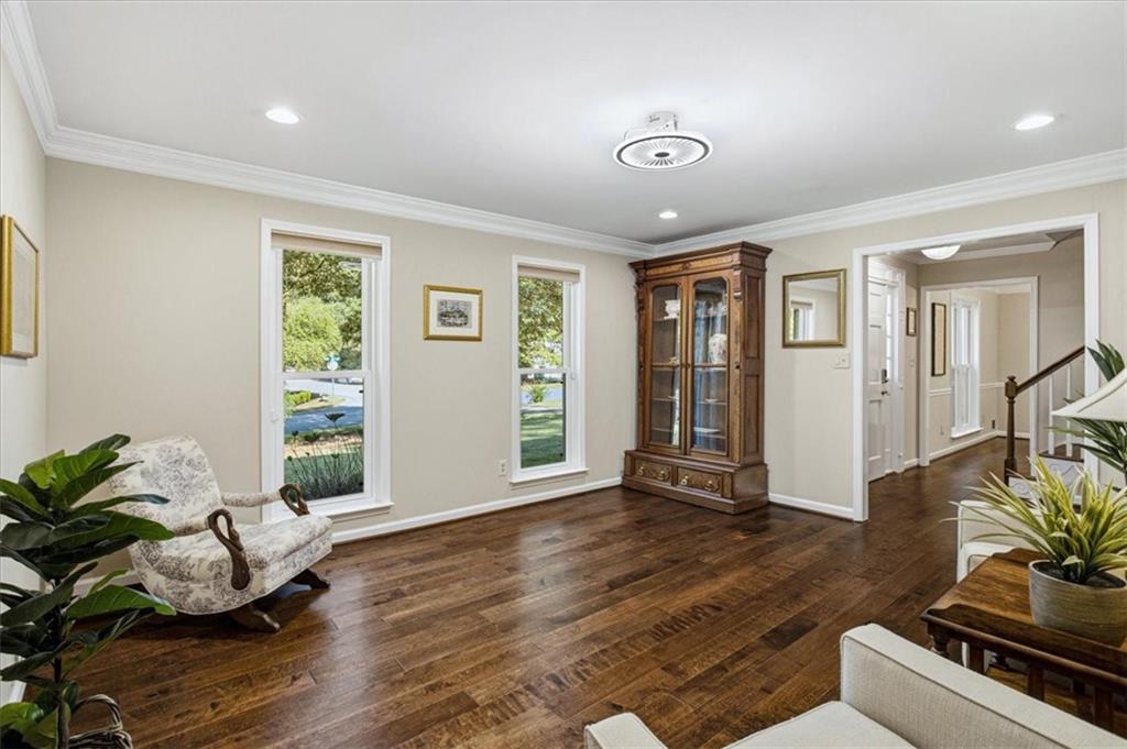 7845991 Property Photo 24