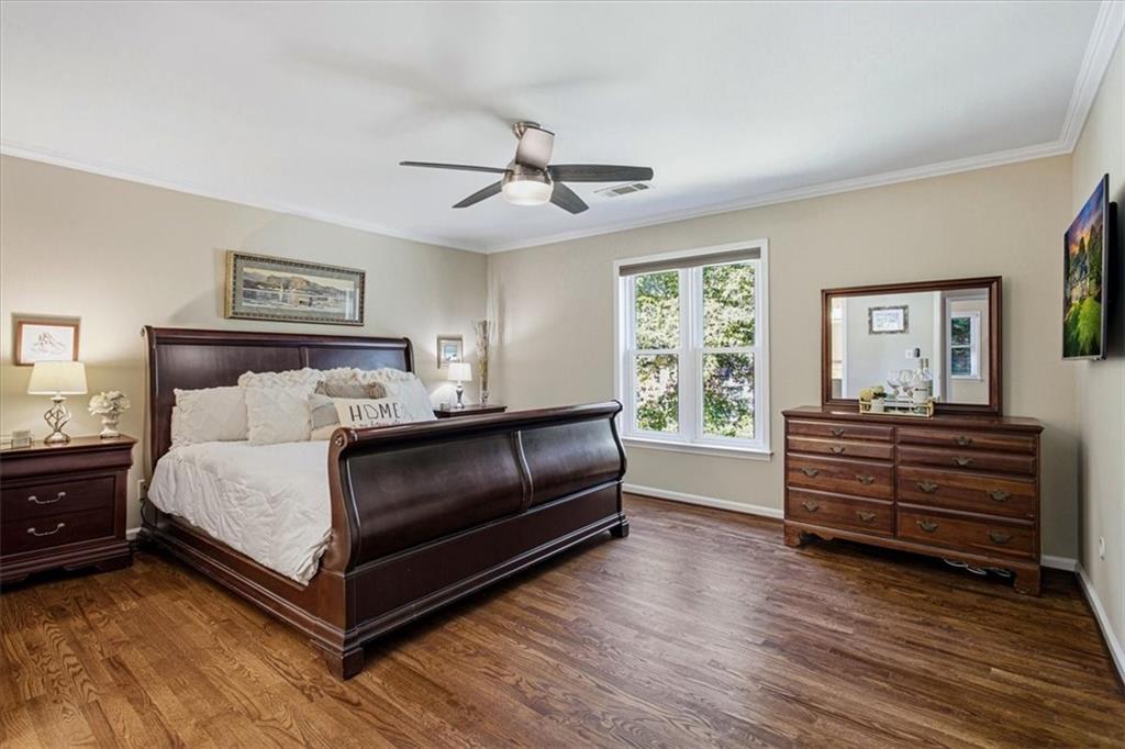 7845991 Property Photo 27