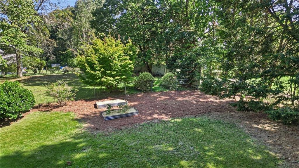 7845991 Property Photo 60