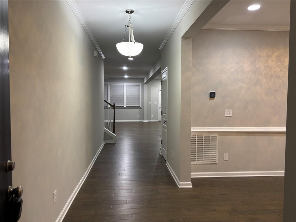 96 Round Pond Drive Property Photo 3