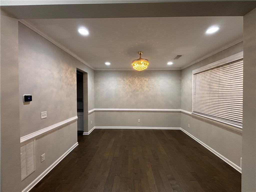 96 Round Pond Drive Property Photo 4