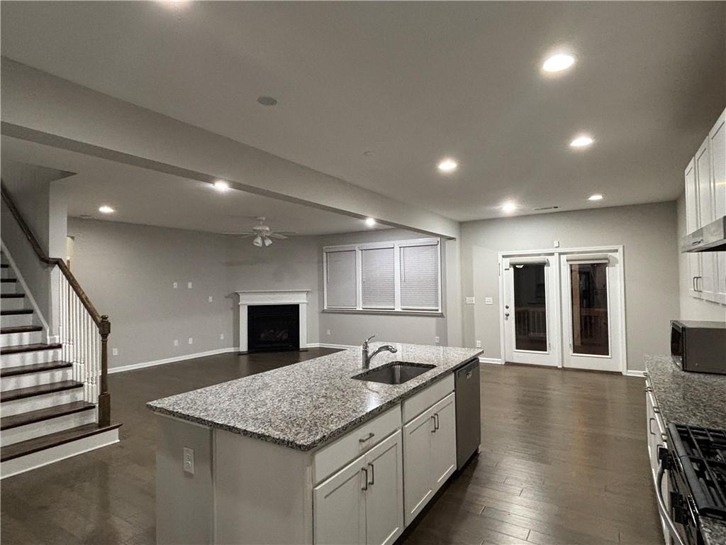 96 Round Pond Drive Property Photo 8