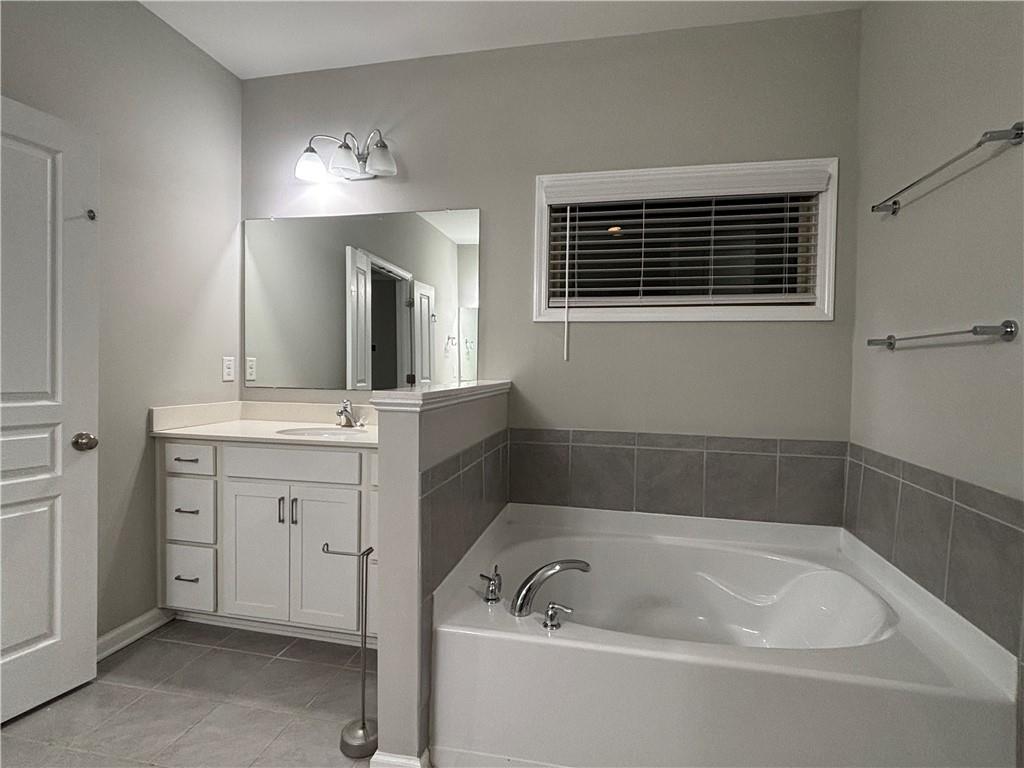 96 Round Pond Drive Property Photo 17