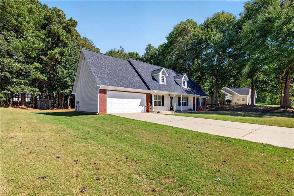 316 Cobb Court Property Photo 3