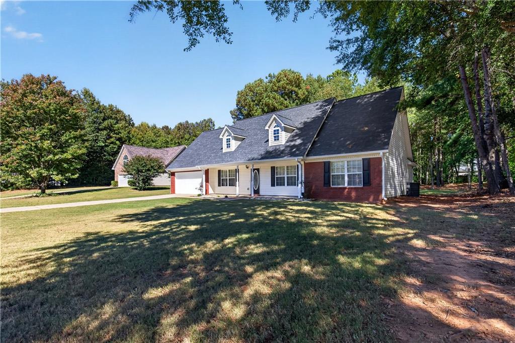 316 Cobb Court Property Photo 4
