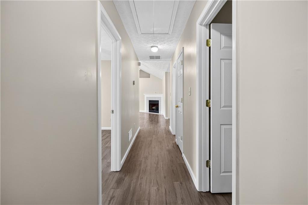 316 Cobb Court Property Photo 22