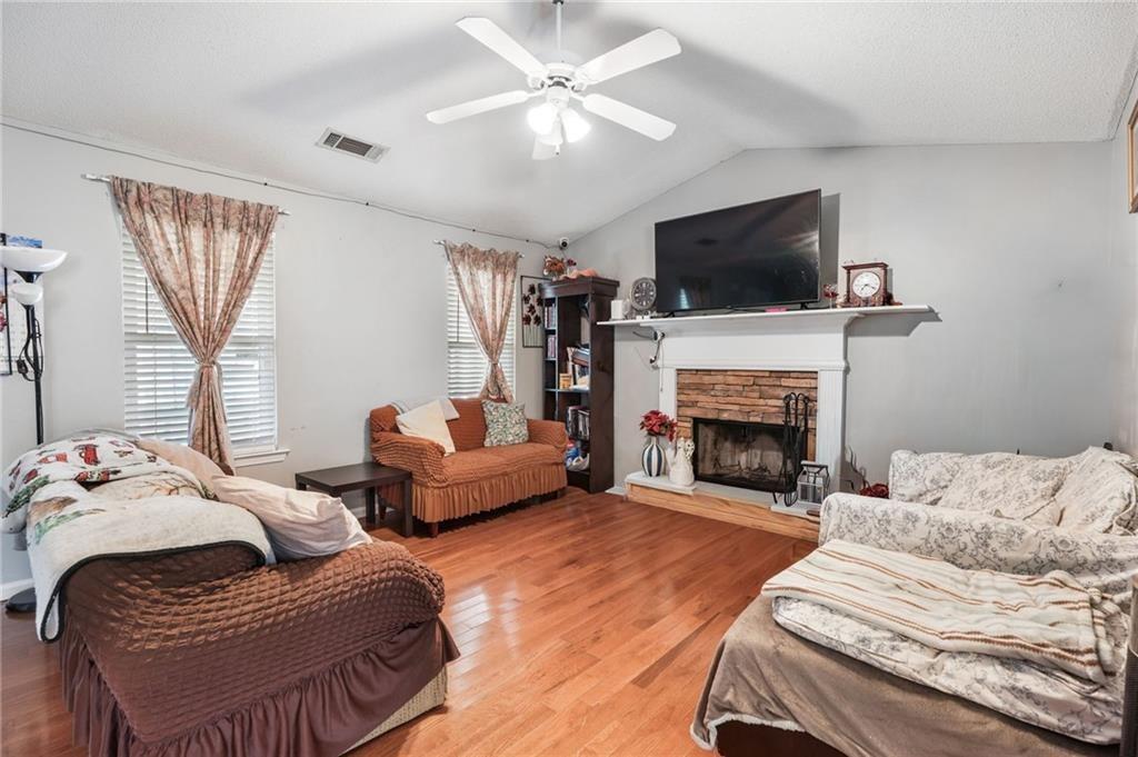 367 Benjamin Drive Property Photo 4