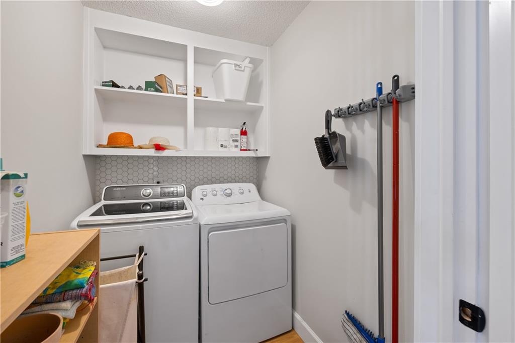 7846234 Property Photo 25