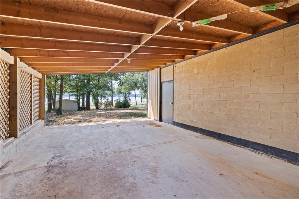 7846234 Property Photo 37