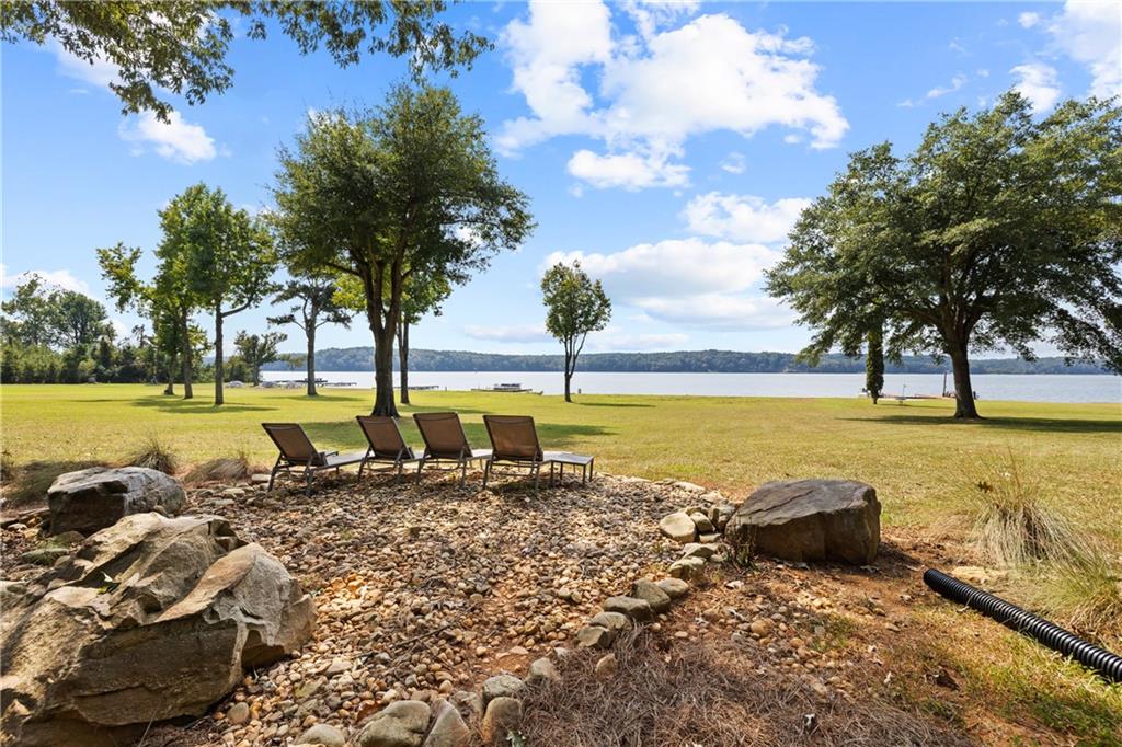 7846234 Property Photo 65