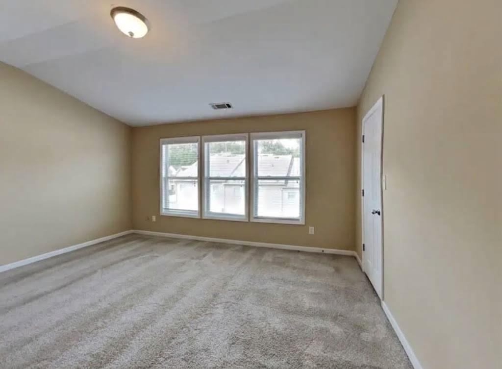 2823 Gower Way Property Photo 11