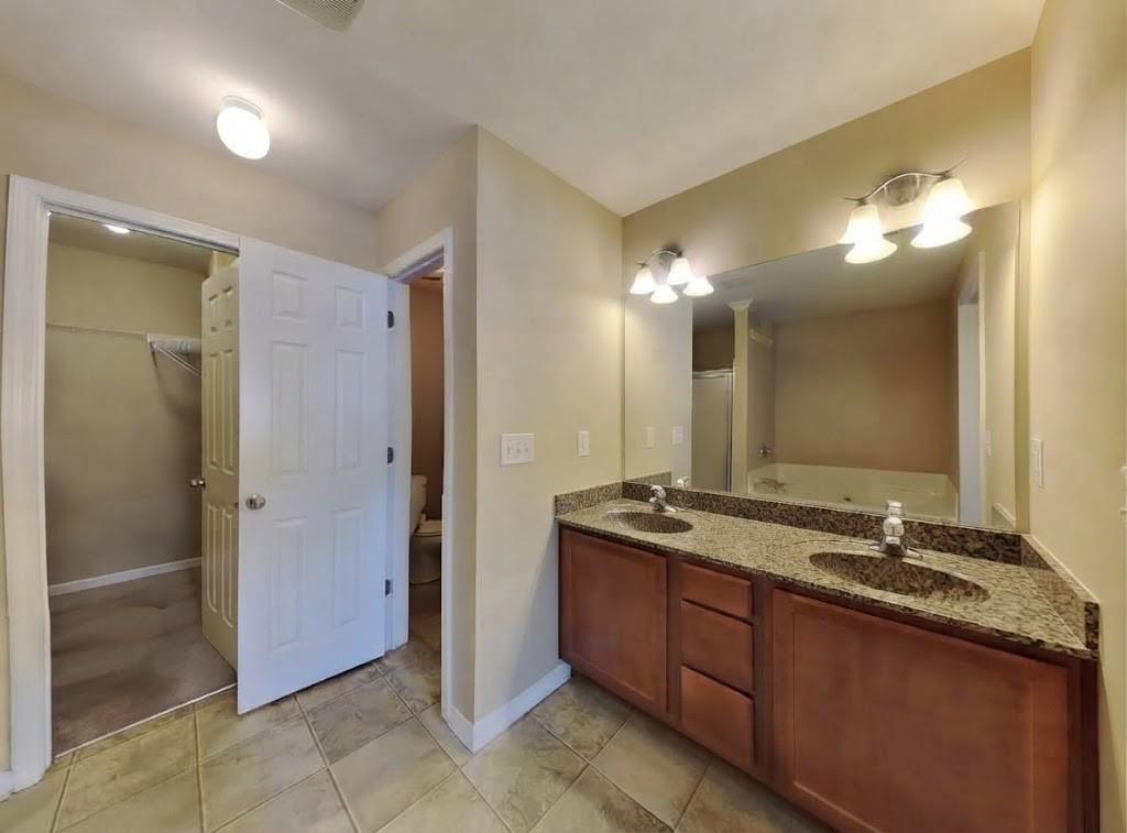 2823 Gower Way Property Photo 12