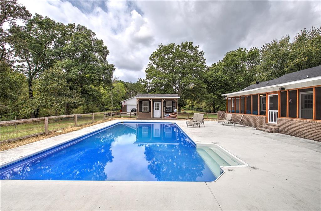1328 Abrams Road Property Photo 12