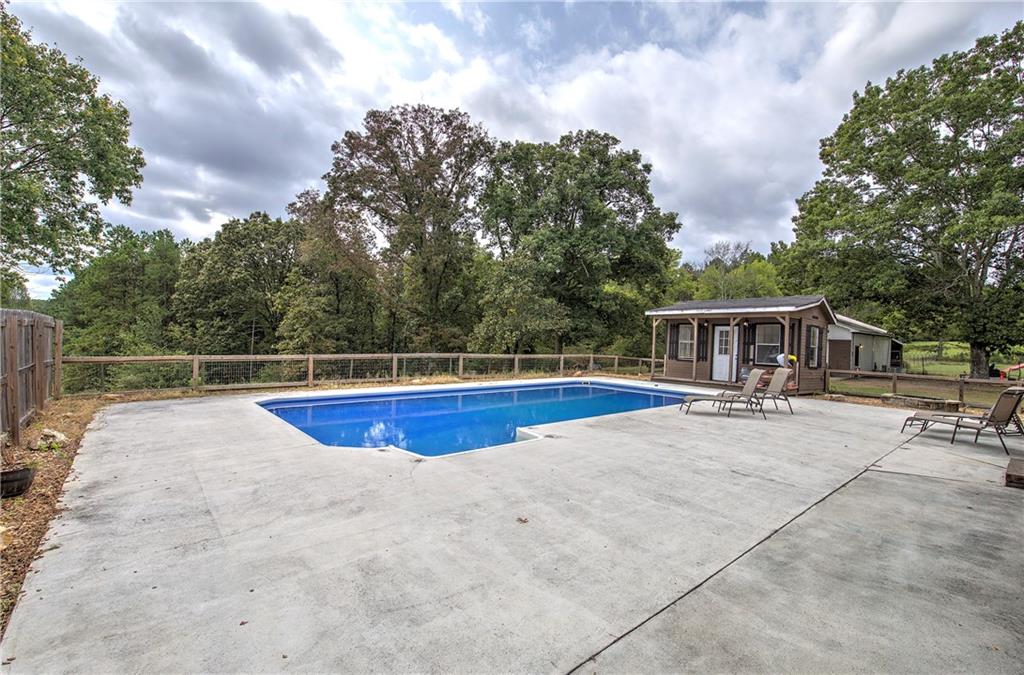 1328 Abrams Road Property Photo 13