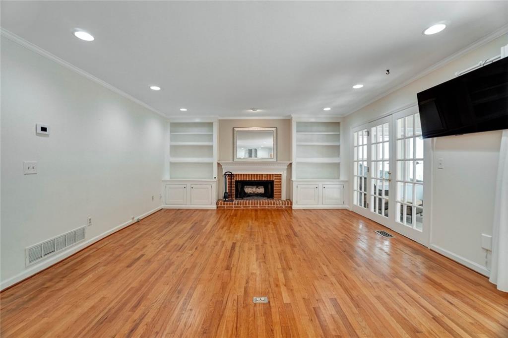 295 Oakmere Road Property Photo 16