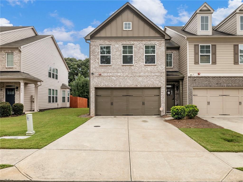 779 Arbor Crowne Drive Property Photo 1