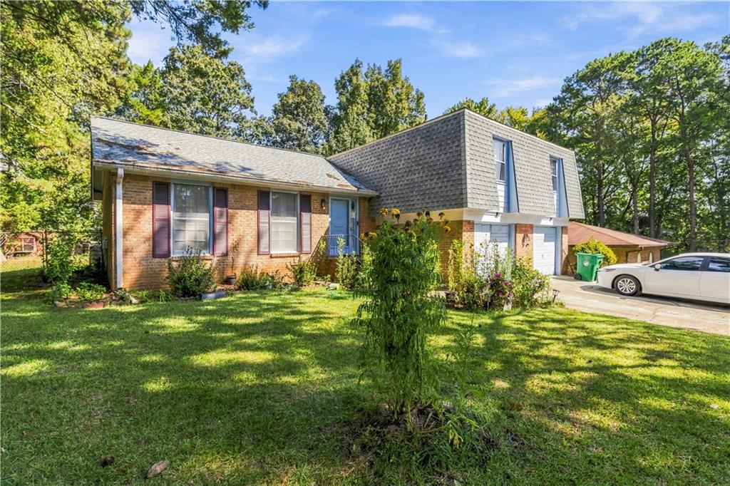 4532 King Lear Drive Property Photo 3