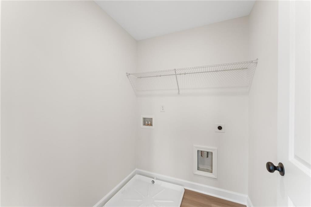 304 Colsen Drive Property Photo 8