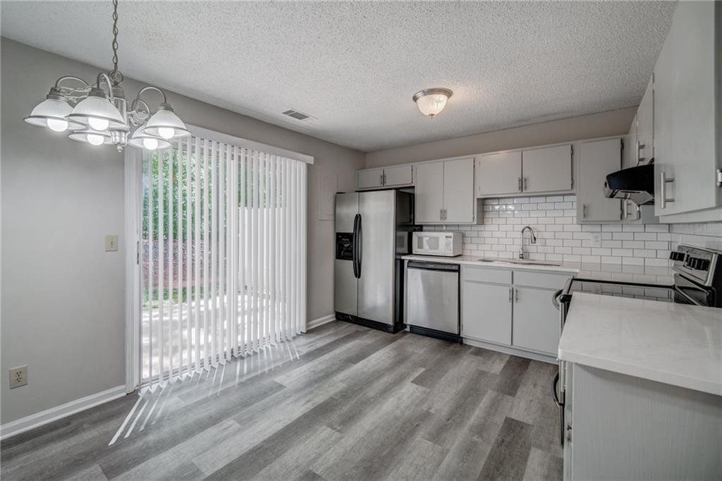 4084 Hidden Hollow Drive Unit B Property Photo 3