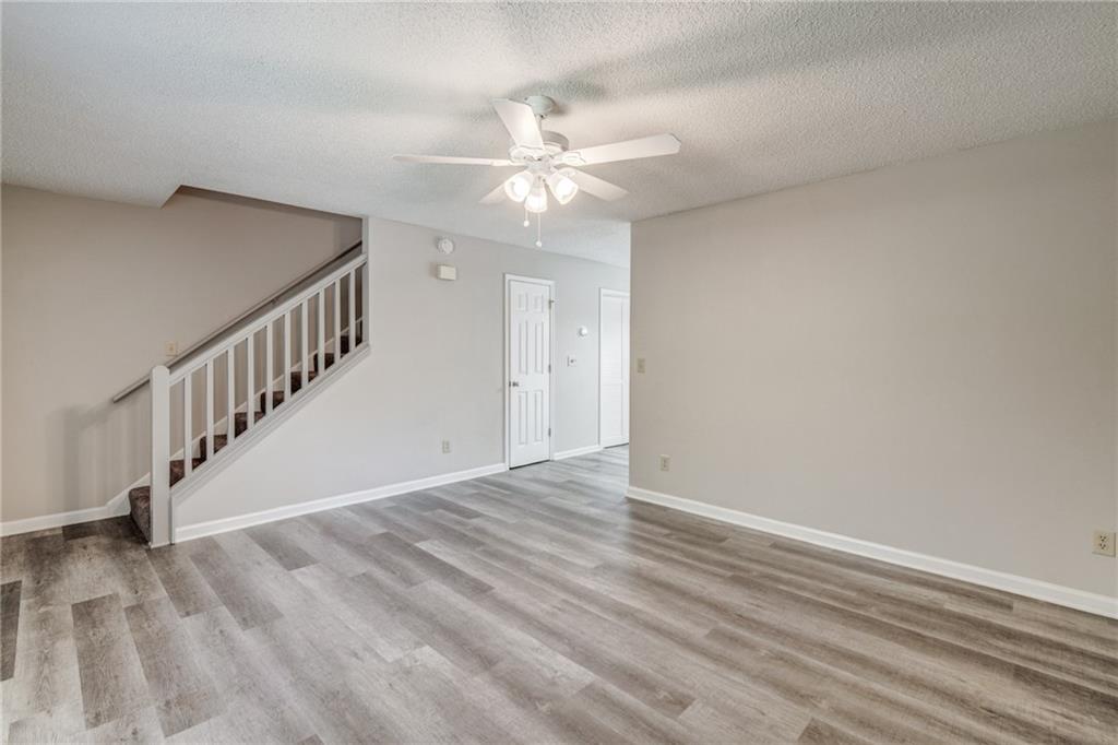 4084 Hidden Hollow Drive Unit B Property Photo 9