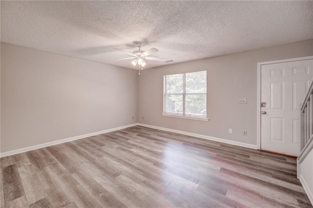 4084 Hidden Hollow Drive Unit B Property Photo 14
