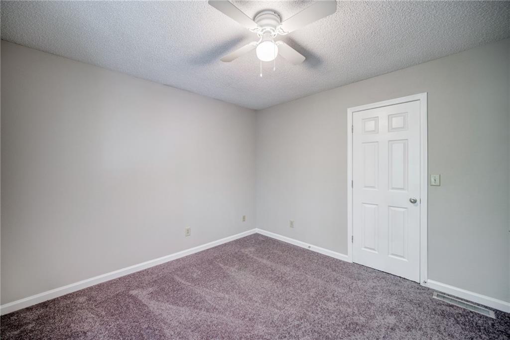 4084 Hidden Hollow Drive Unit B Property Photo 16