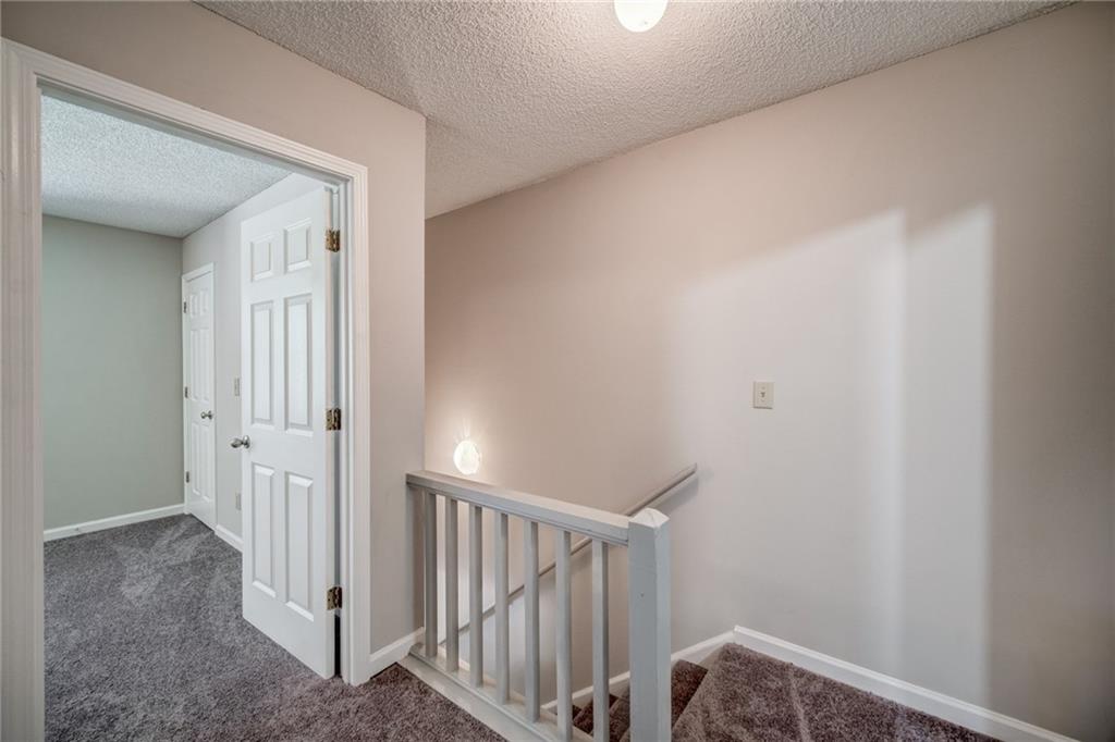 4084 Hidden Hollow Drive Unit B Property Photo 17