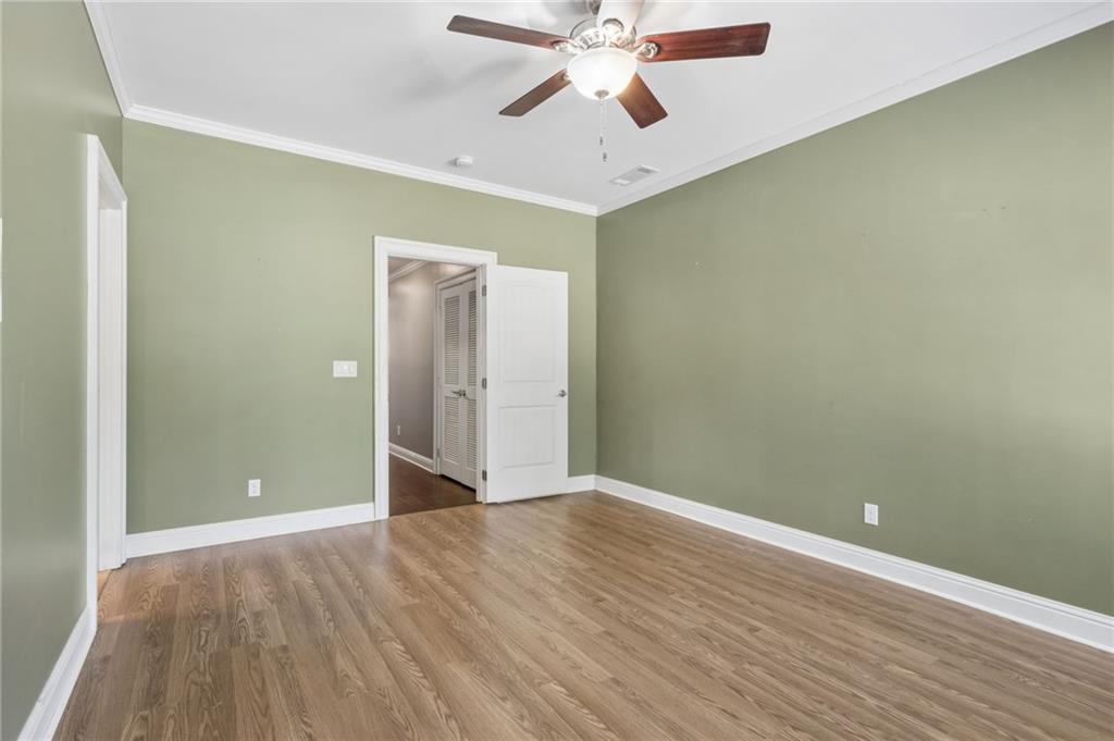 112 E Stephens Street Property Photo 41