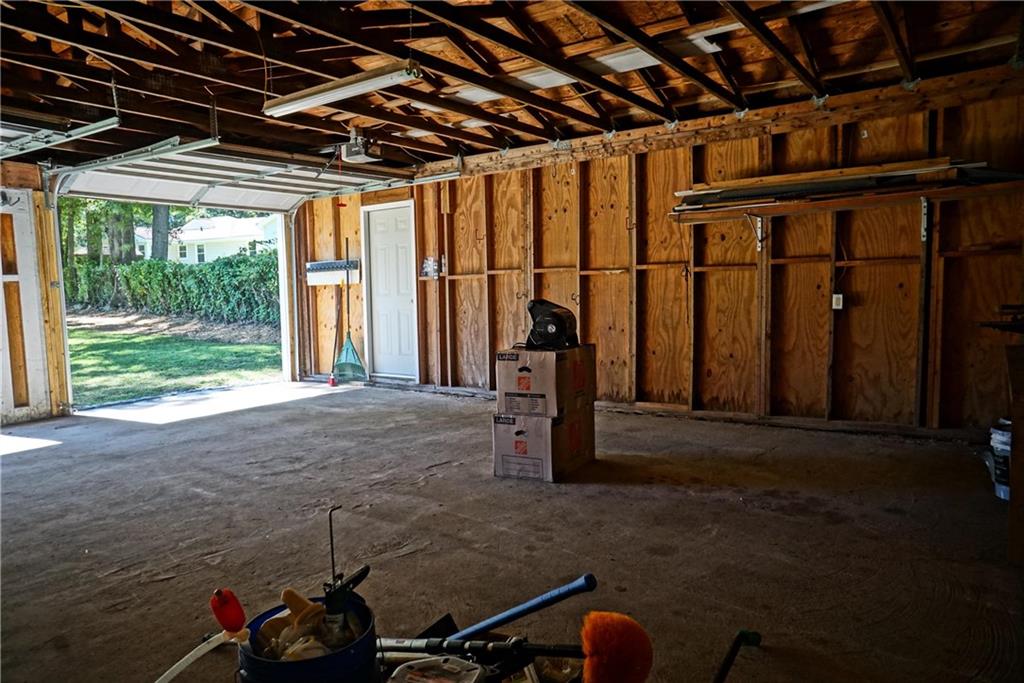 414 Gresham Property Photo 14