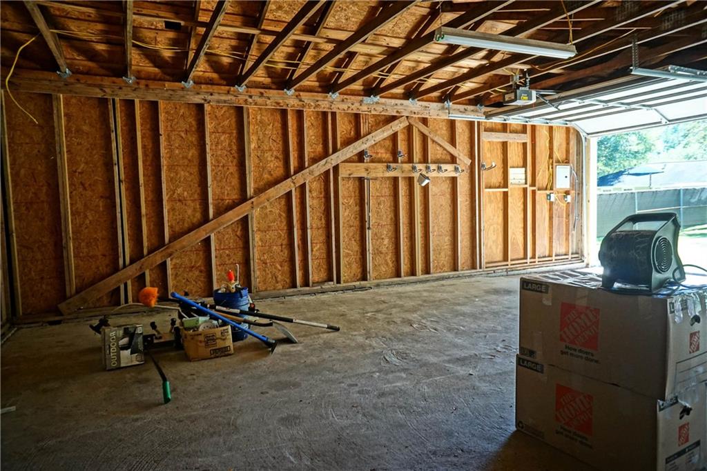 414 Gresham Property Photo 15