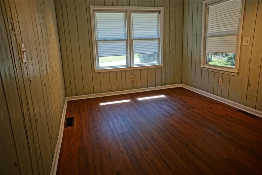 414 Gresham Property Photo 26