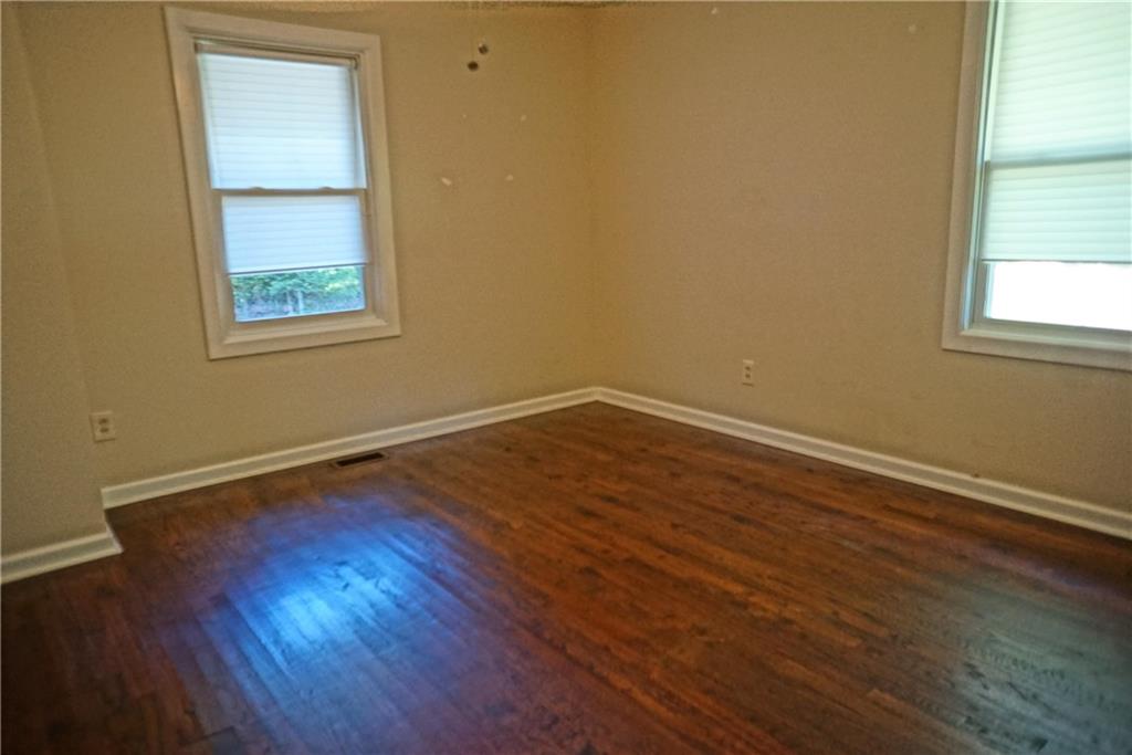 414 Gresham Property Photo 30