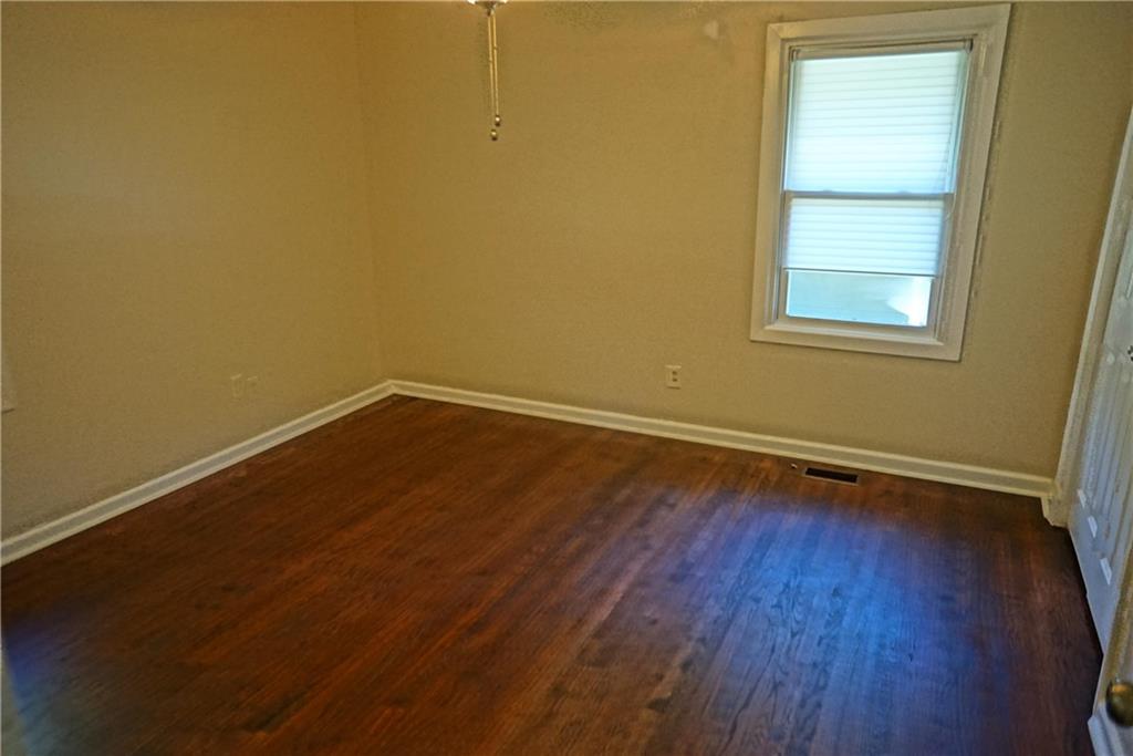 414 Gresham Property Photo 36