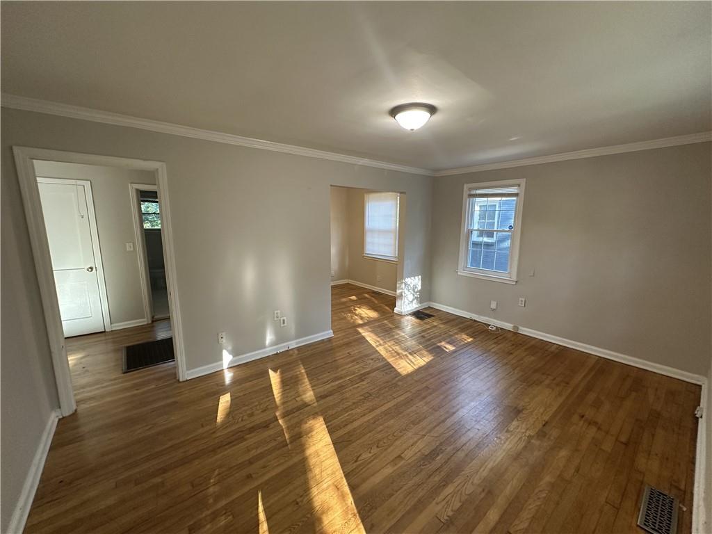 691 Daniel Avenue Property Photo 2