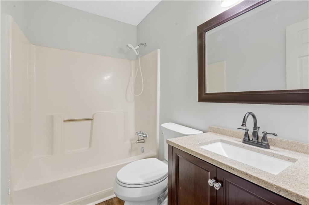 6977 Flagstone Drive Property Photo 17