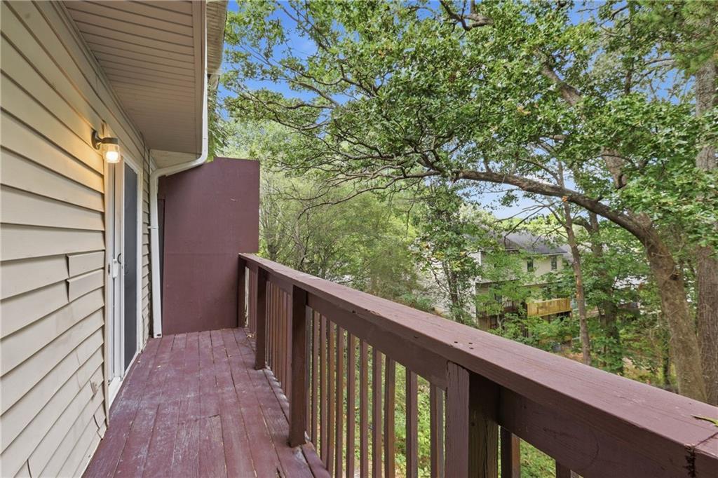 6977 Flagstone Drive Property Photo 20