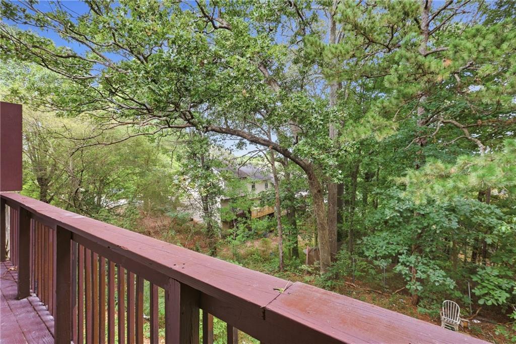 6977 Flagstone Drive Property Photo 21