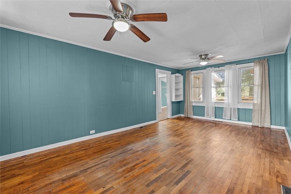 24 Mitchell St Property Photo 5