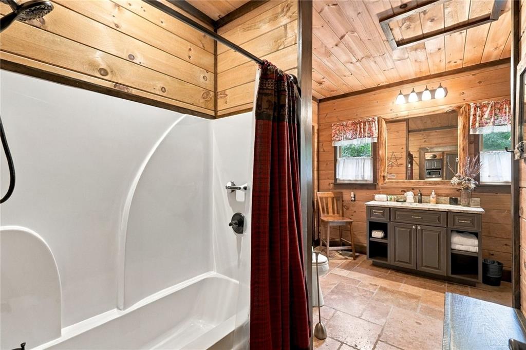 2124 Maxwell Road Property Photo 27