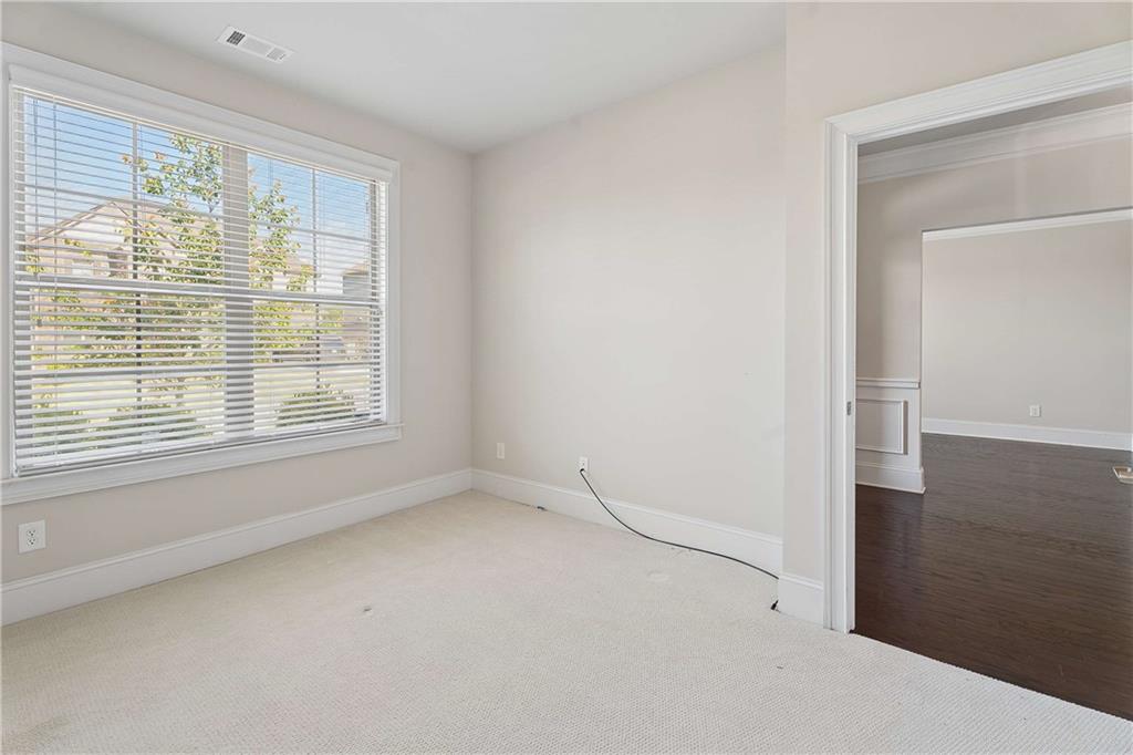 1810 Geranium Lane Property Photo 10