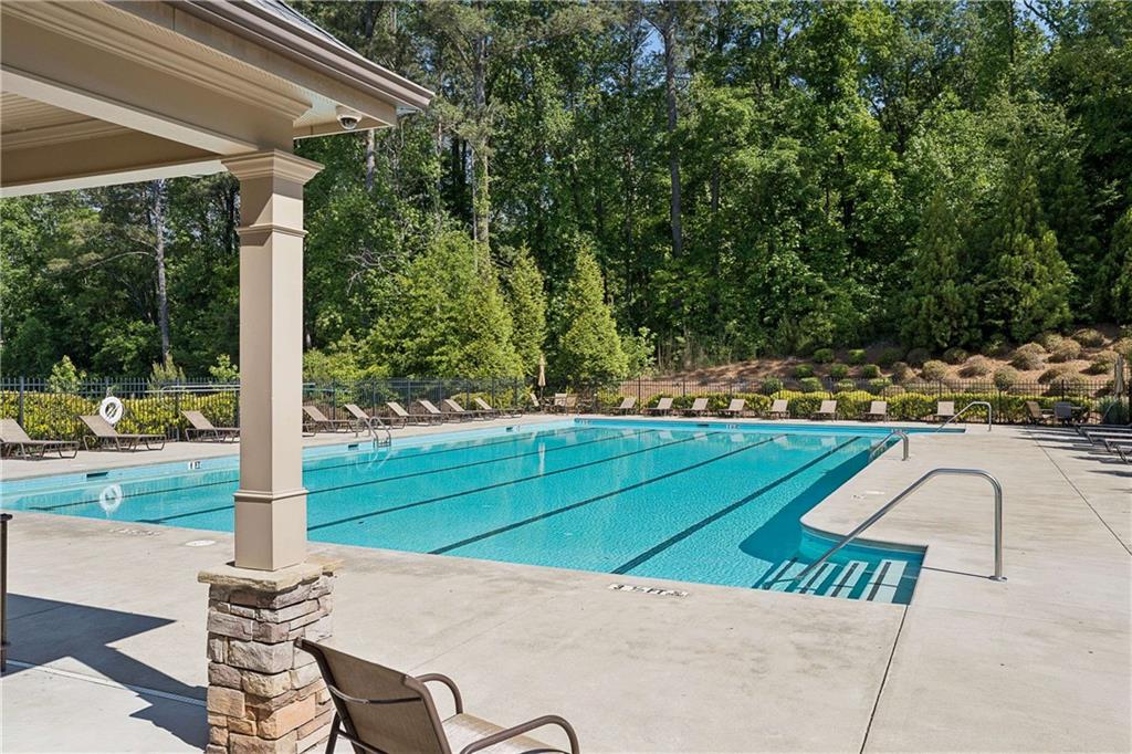 1810 Geranium Lane Property Photo 38