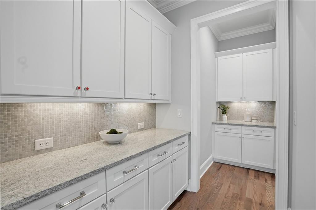 13488 Hipworth Road Property Photo 16