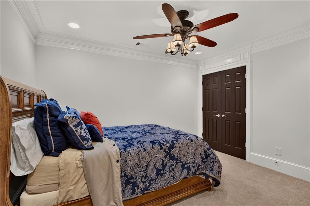 608 Eagle Creek Pointe Property Photo 39
