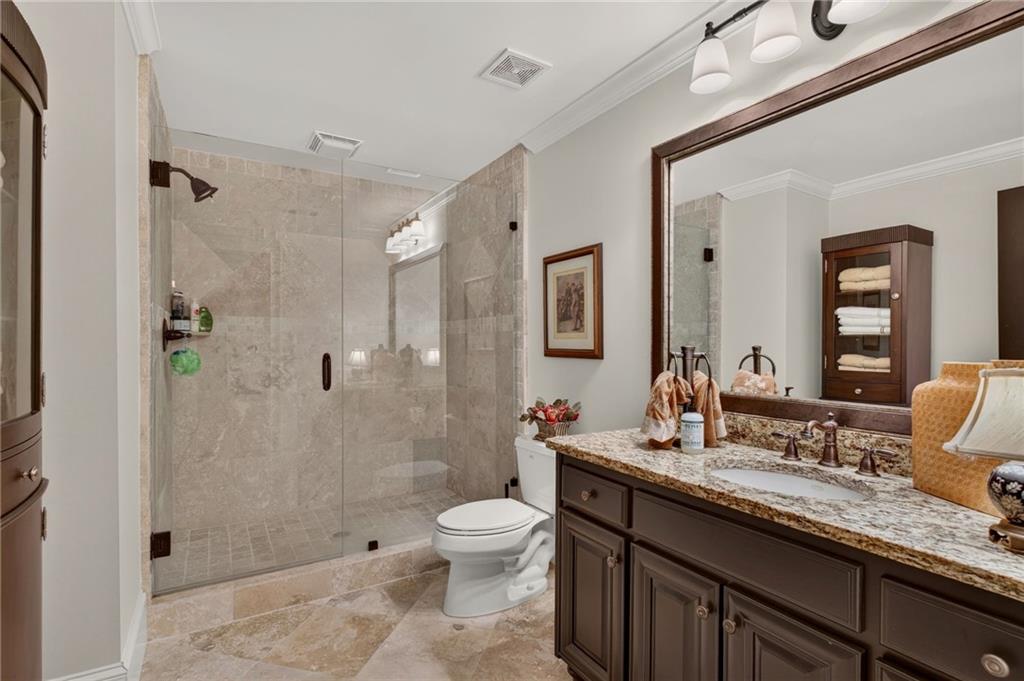 608 Eagle Creek Pointe Property Photo 40